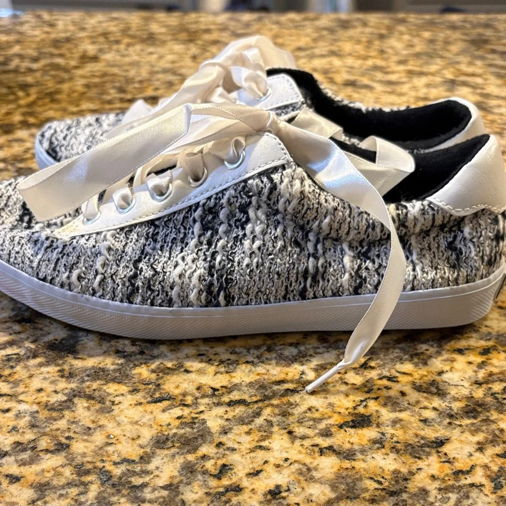 Janie and Jack Black and White Kids Sneakers - Picture 6 of 6